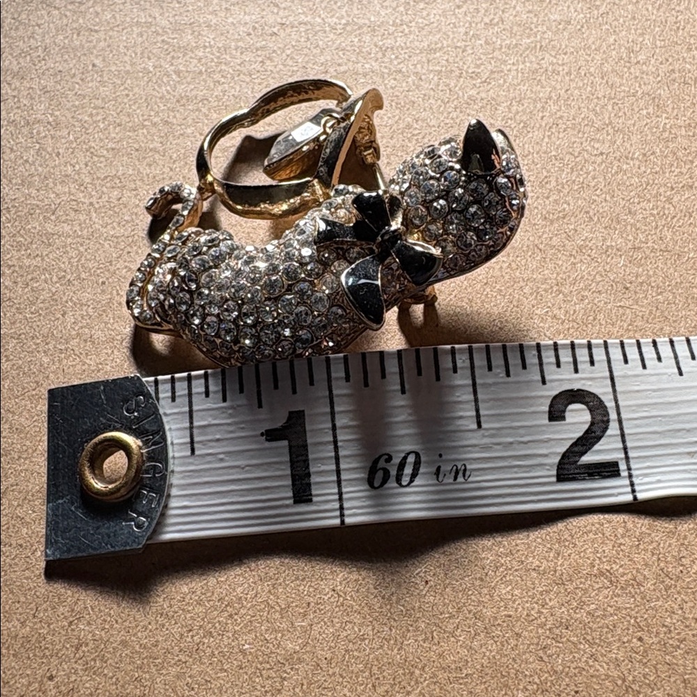 Crystal Cat Brooch with Black Bow - Picture 3 of 3